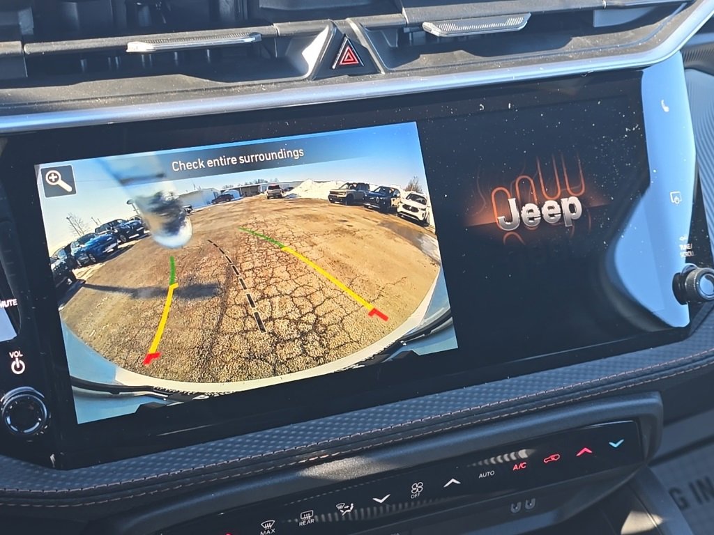 New 2026 Jeep Cherokee Laredo image 40