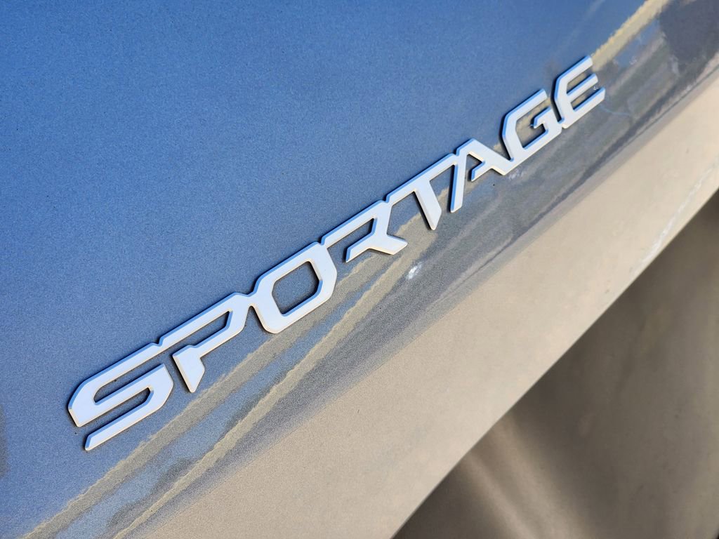 Certified 2023 Kia Sportage LX image 11