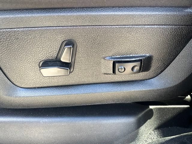 Used 2025 RAM 2500 Big Horn AWD/4WD image 41