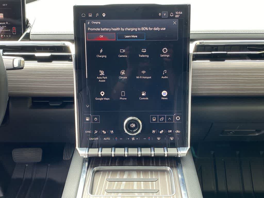 Used 2026 GMC Sierra EV Denali AWD/4WD image 23