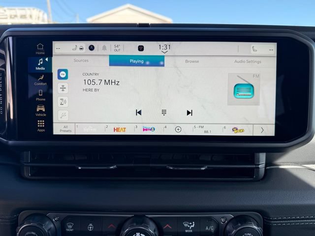 New 2026 Jeep Gladiator Sport AWD/4WD image 20