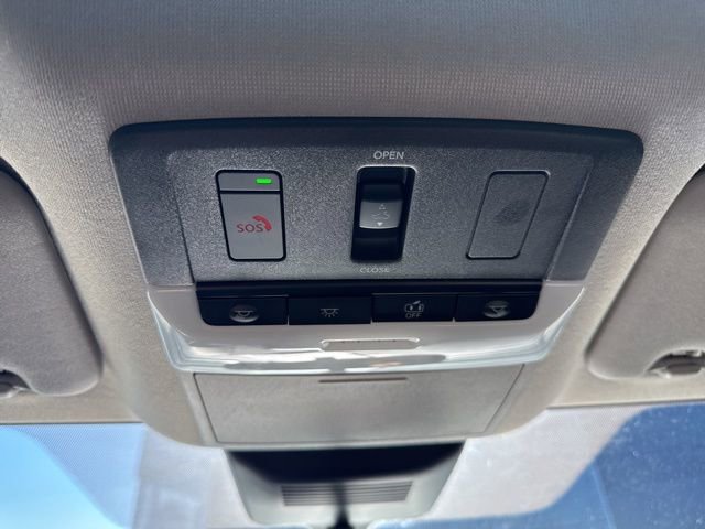 Used 2024 Nissan Sentra SR w/ SR Premium Package image 23