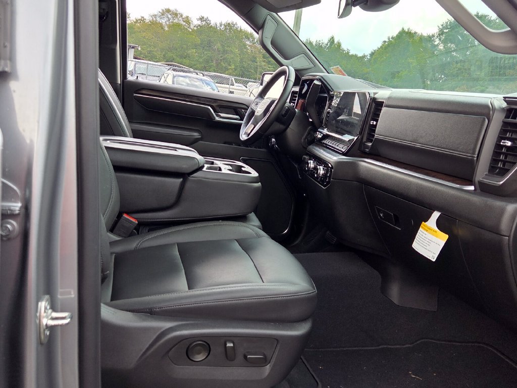 Certified 2026 GMC Sierra 1500 SLT AWD/4WD image 19