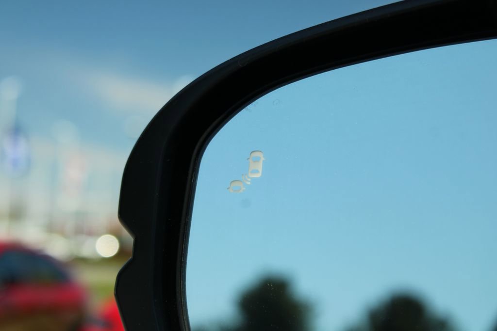 Certified 2025 Honda CR-V EX-L image 28