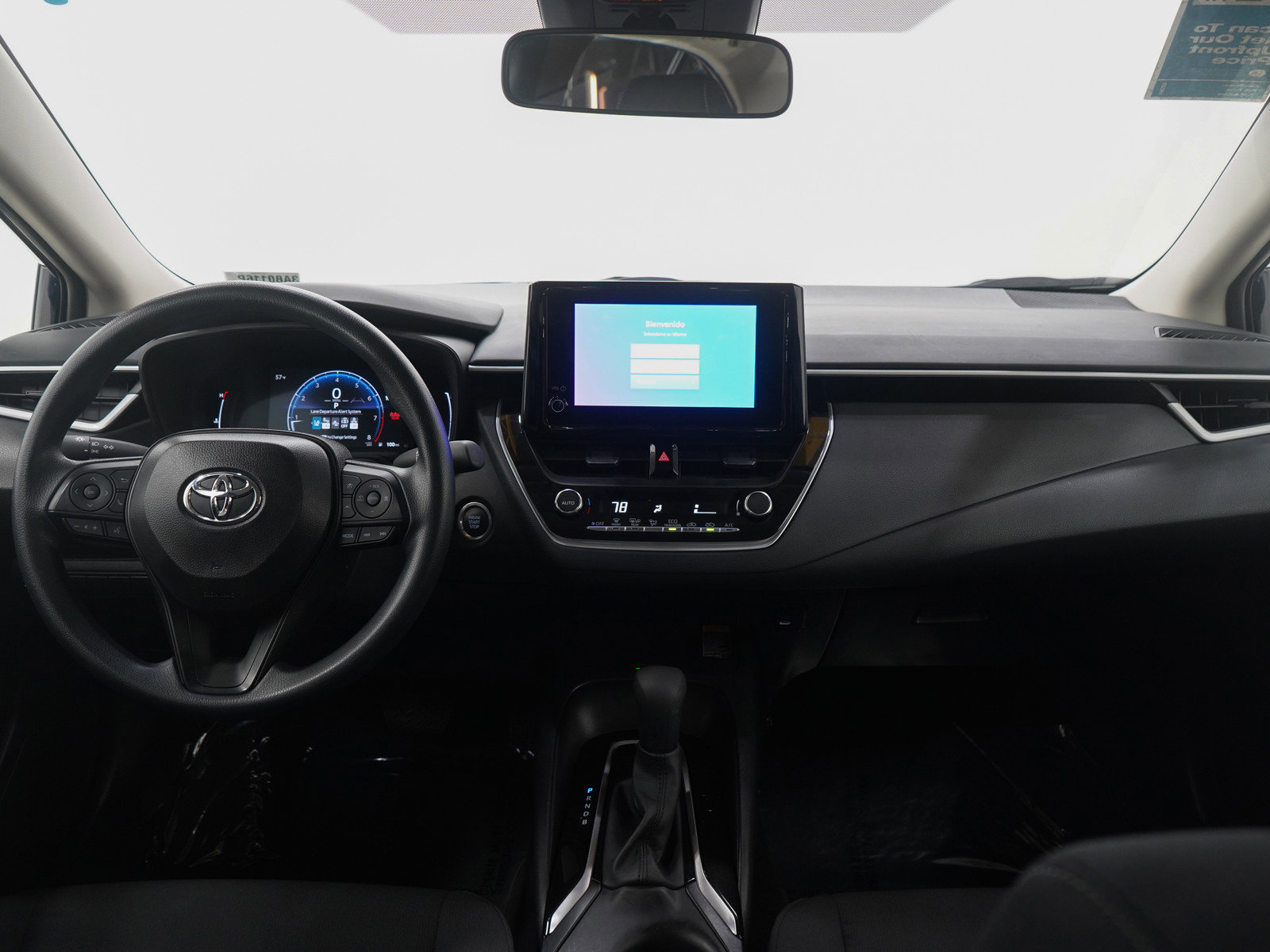 Used 2026 Toyota Corolla LE w/ LE Premium Package FWD image 13