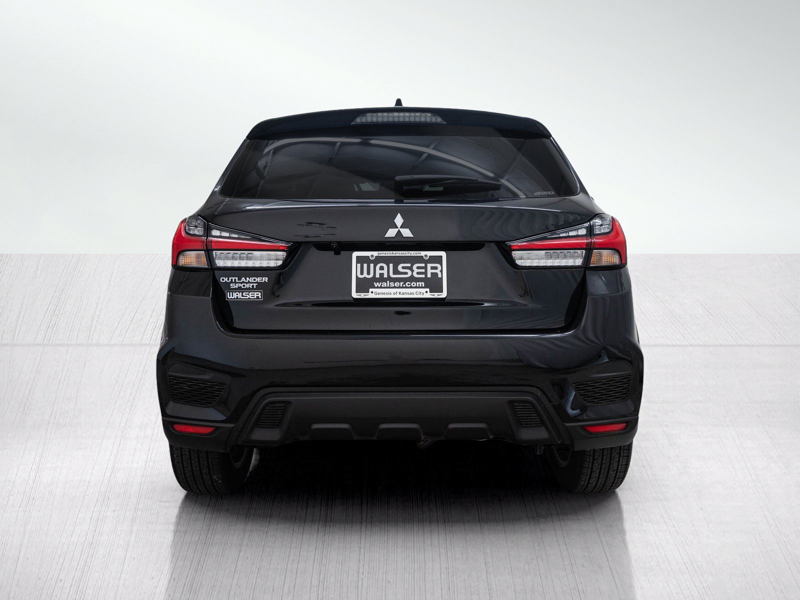 Used 2025 Mitsubishi Outlander Sport ES AWD/4WD image 4