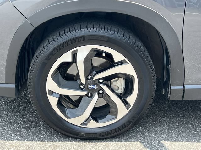 Certified 2023 Subaru Forester Touring AWD/4WD image 45