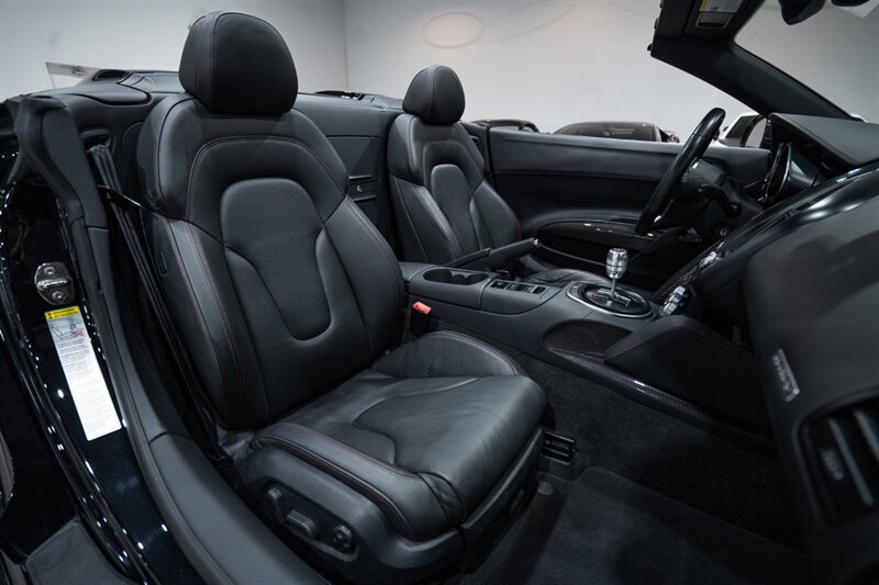 Used 2012 Audi R8 V10 AWD/4WD image 30