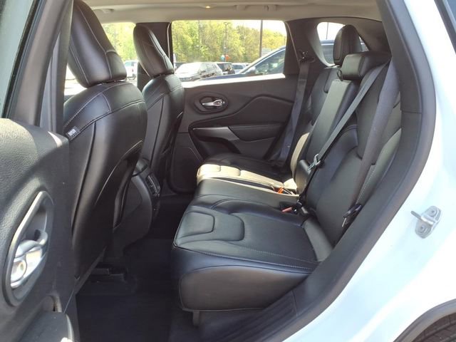 Certified 2022 Jeep Cherokee Latitude Lux w/ Sun & Sound Group AWD/4WD image 27