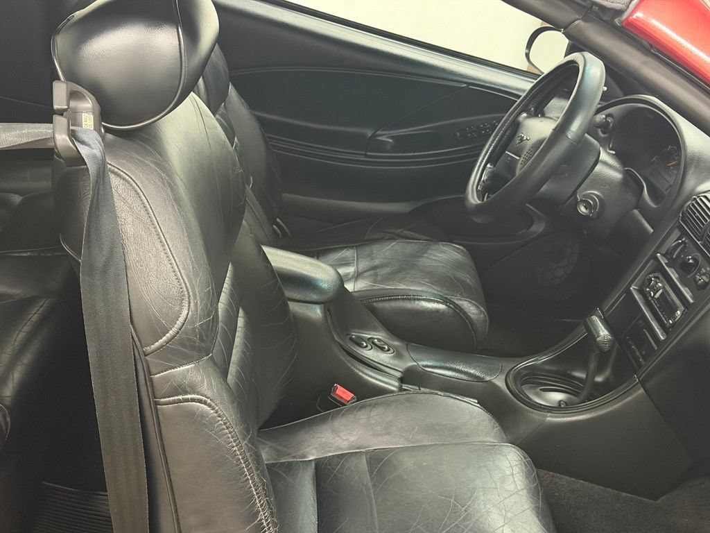 Used 1996 Ford Mustang GT RWD image 16