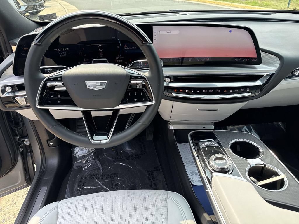 Certified 2024 Cadillac Lyriq Sport AWD/4WD image 31
