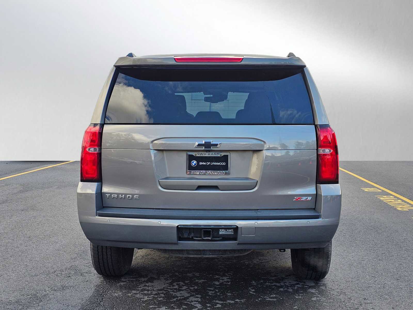 Used 2017 Chevrolet Tahoe LT image 4