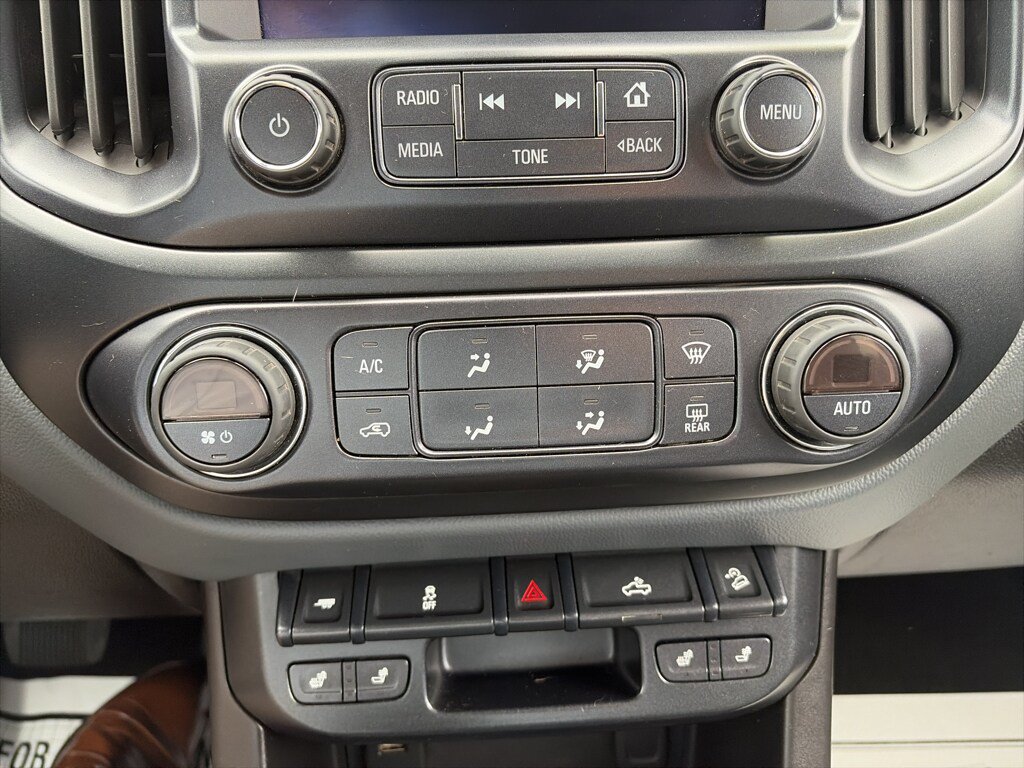 Used 2016 Chevrolet Colorado Z71 AWD/4WD image 14
