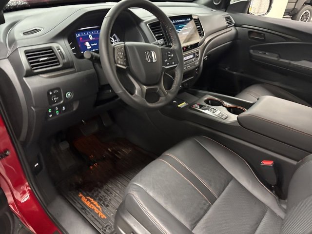 Used 2024 Honda Passport TrailSport image 17