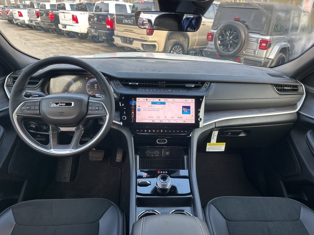 New 2026 Jeep Grand Cherokee Altitude AWD/4WD image 15