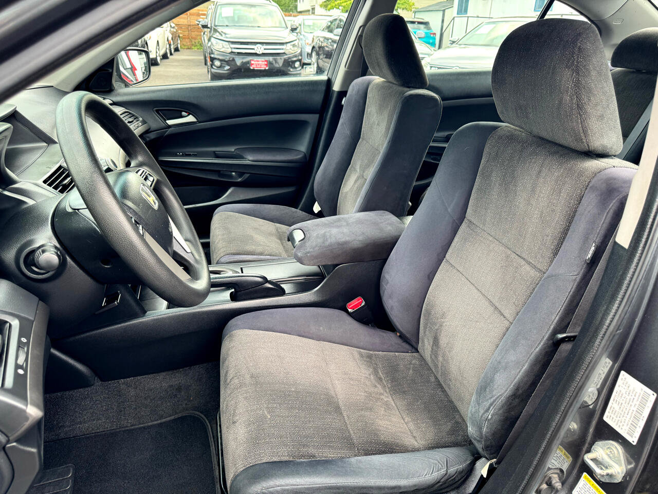 Used 2010 Honda Accord LX image 11