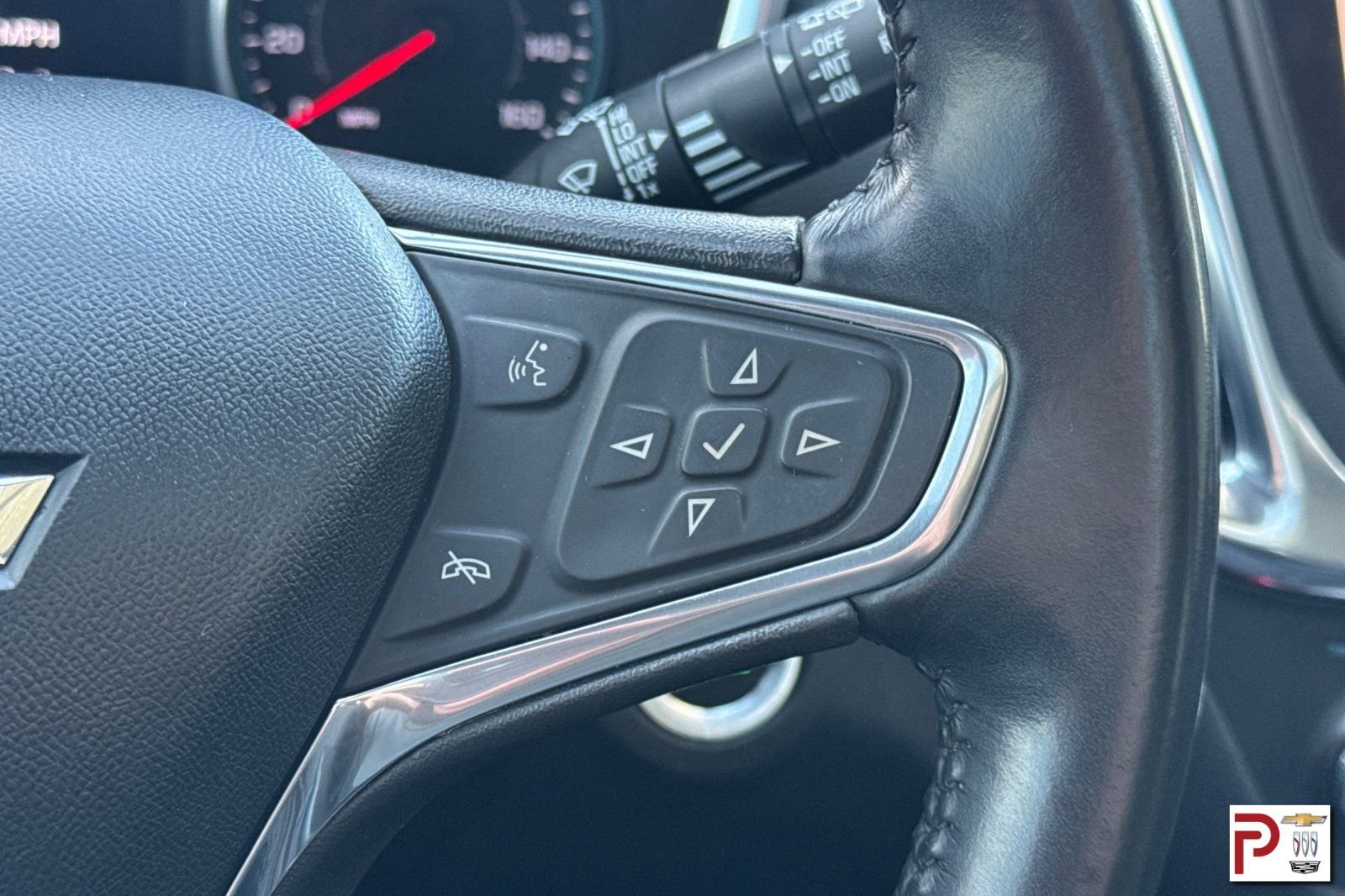 Used 2021 Chevrolet Equinox LT image 29