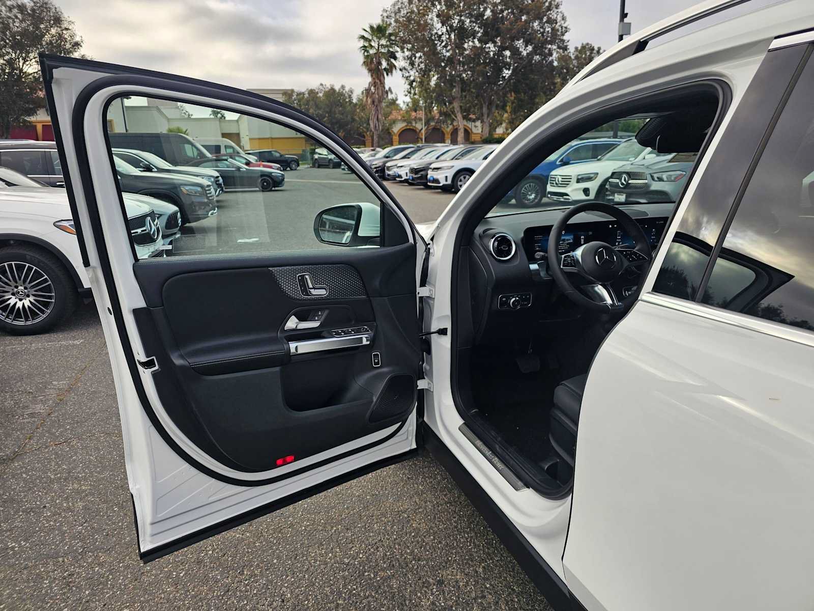 New 2026 Mercedes-Benz GLB 250 image 19
