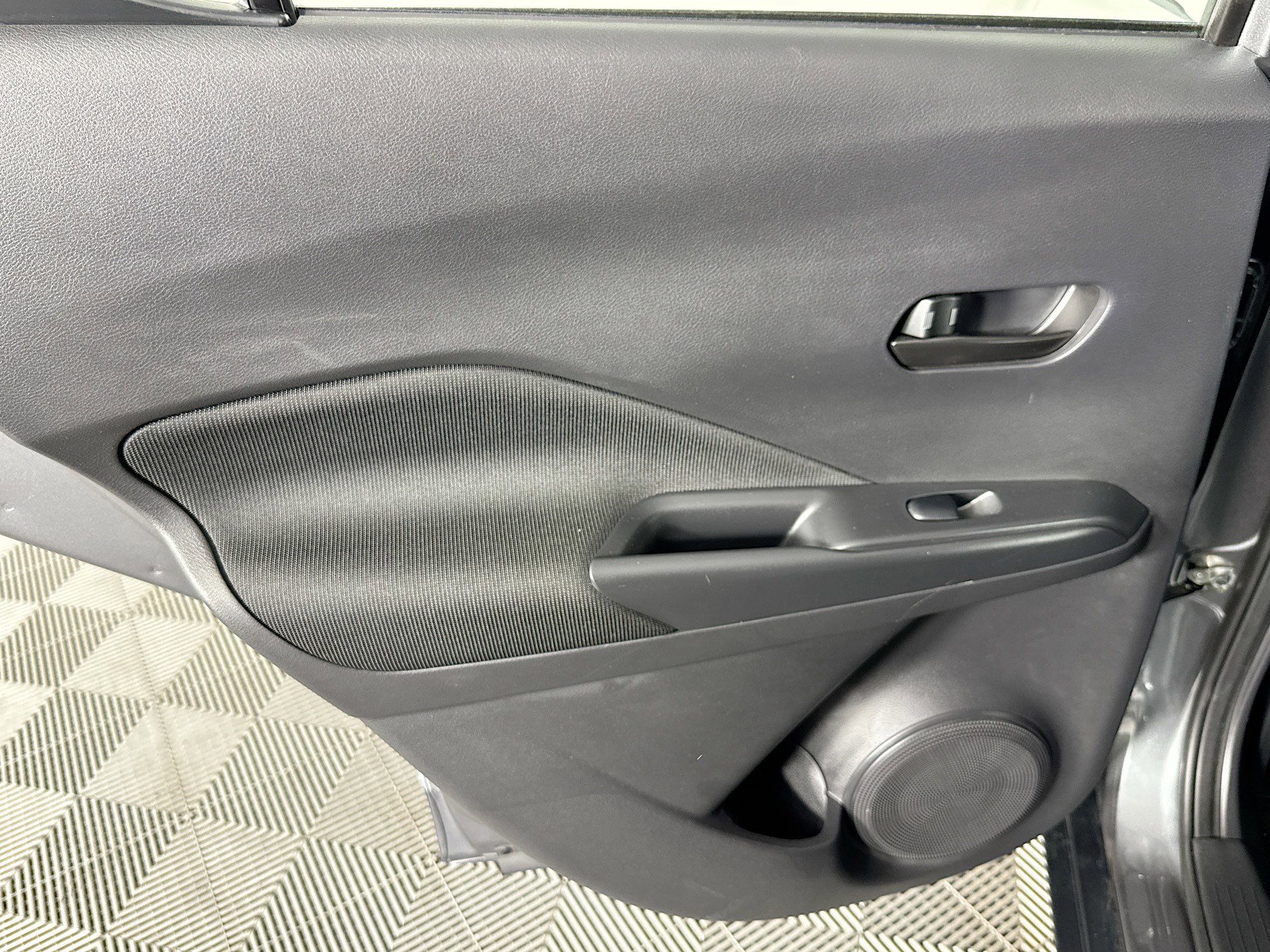 Used 2023 Nissan Kicks S image 25