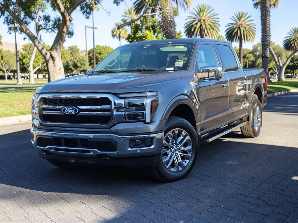 Used 2025 Ford F150 Lariat w/ Equipment Group 501A Mid image 2