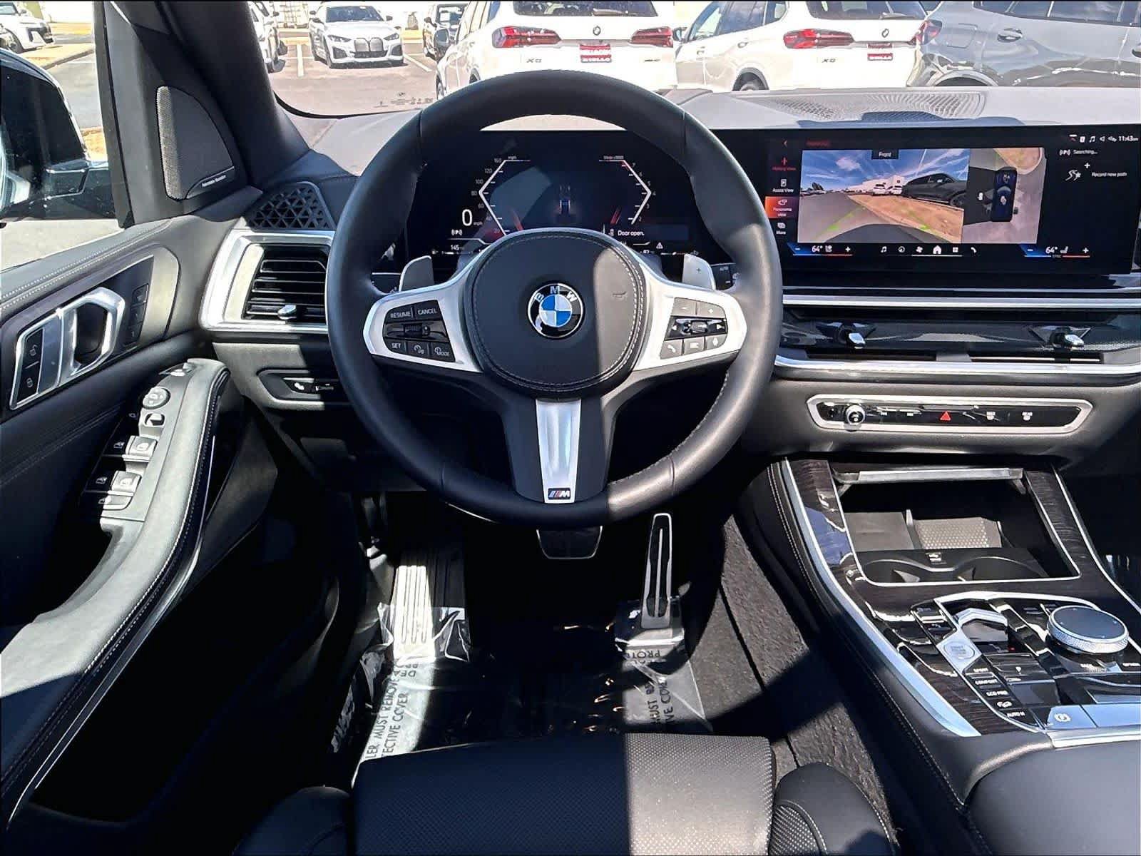 Used 2026 BMW X5 xDrive40i w/ M Sport Package AWD/4WD image 11