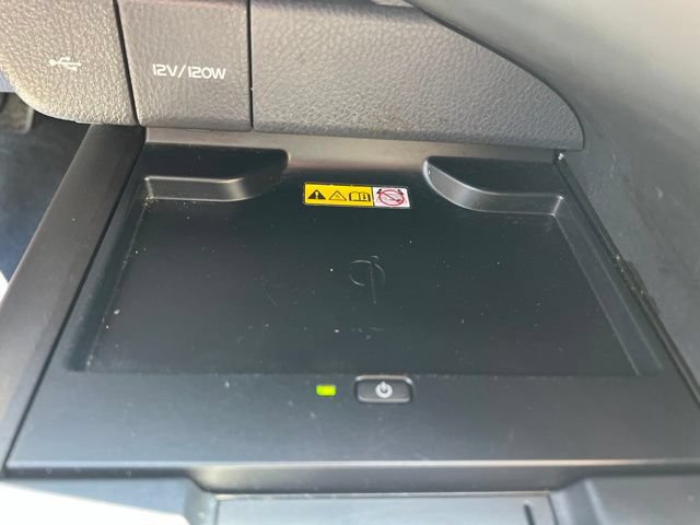 Used 2022 Toyota Camry SE w/ Audio Upgrade Package FWD image 21