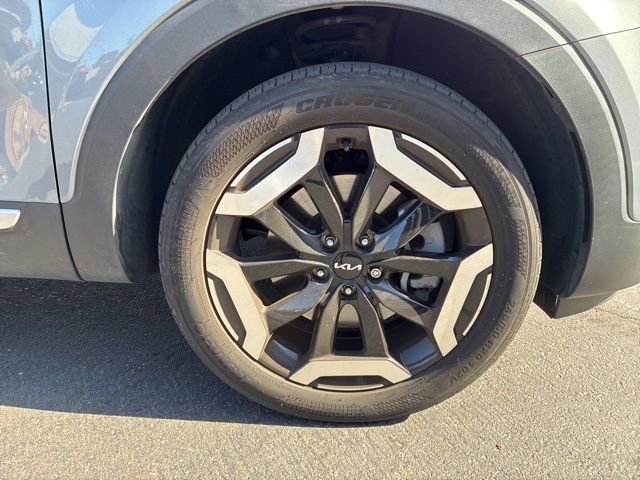 Certified 2024 Kia Telluride S FWD image 11