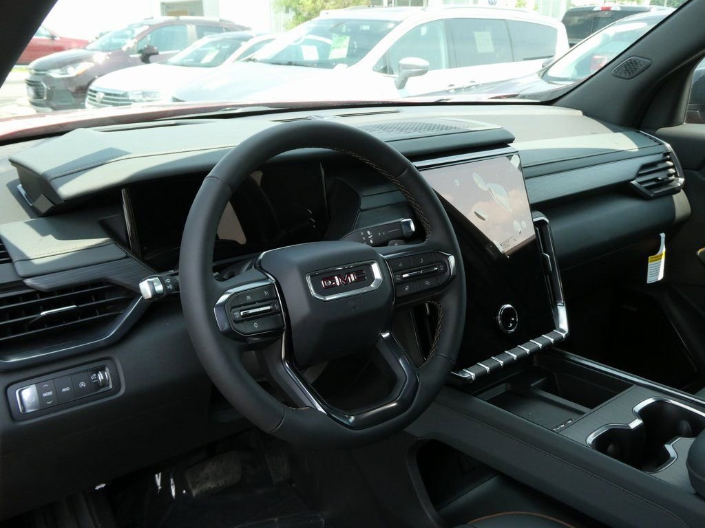 New 2025 GMC Acadia AT4 w/ Luxury Package AWD/4WD image 31