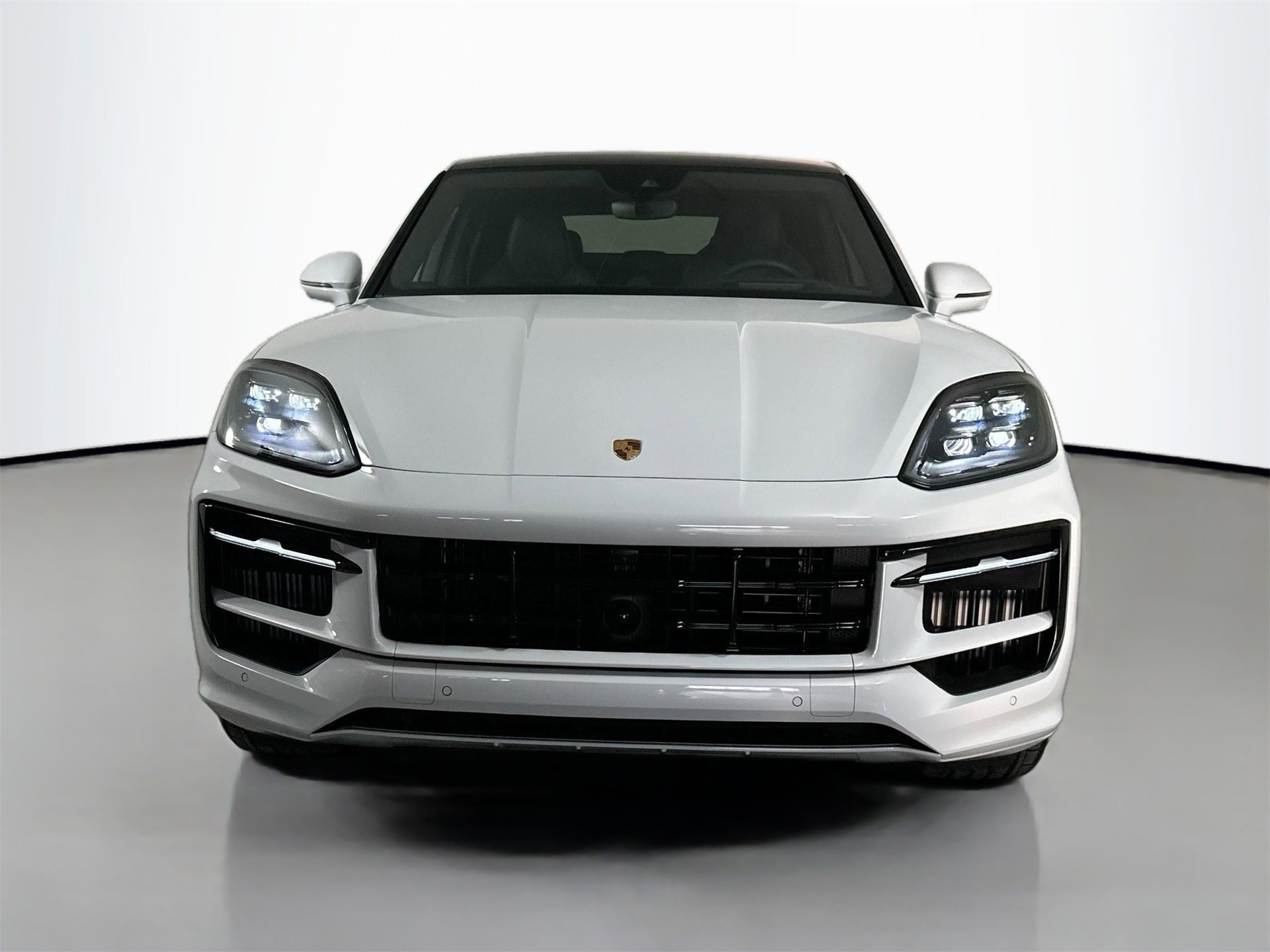 New 2026 Porsche Cayenne GTS image 10