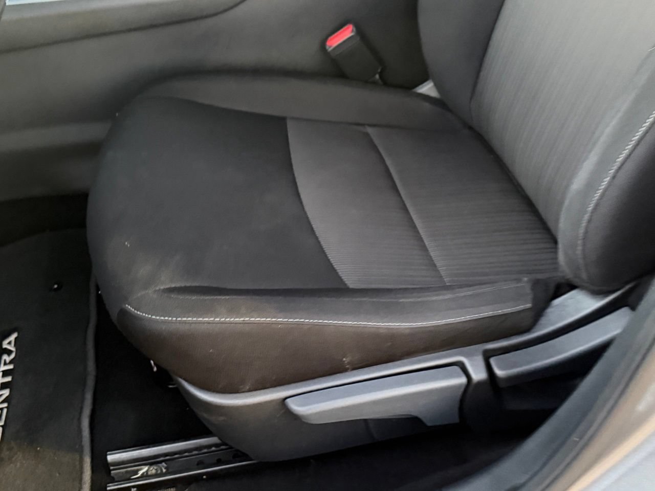 Certified 2025 Nissan Sentra SV w/ All-Weather Package FWD image 25
