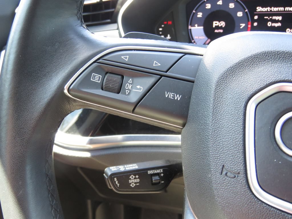 Used 2023 Audi Q3 2.0T Premium Plus w/ Premium Plus Package AWD/4WD image 22