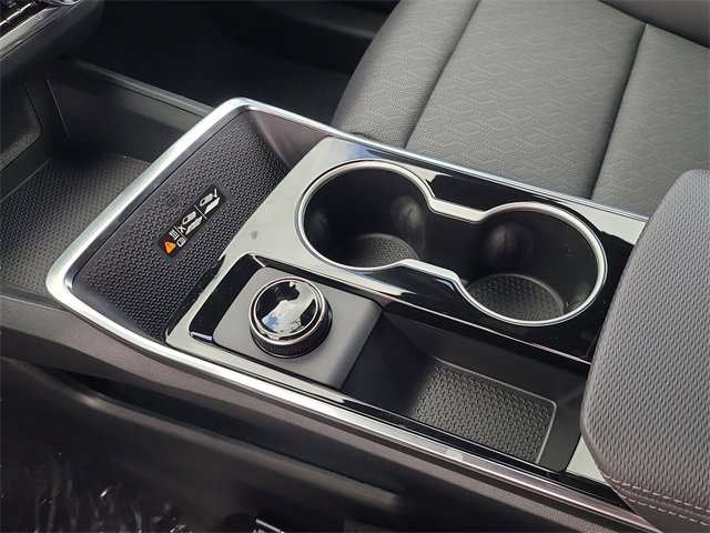 New 2026 Chevrolet Equinox LT w/ Convenience Package II image 34