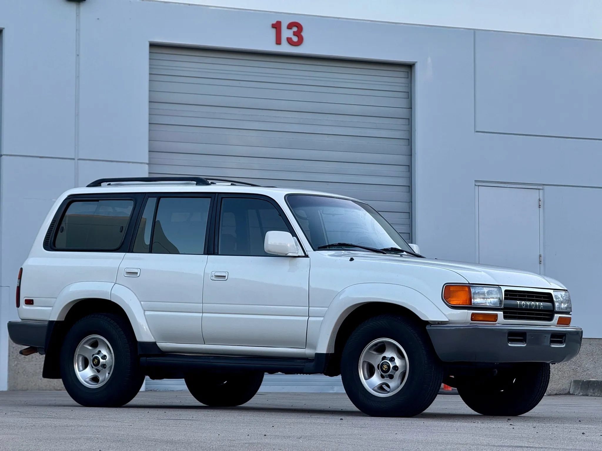 Used 1994 Toyota Land Cruiser AWD/4WD image 1