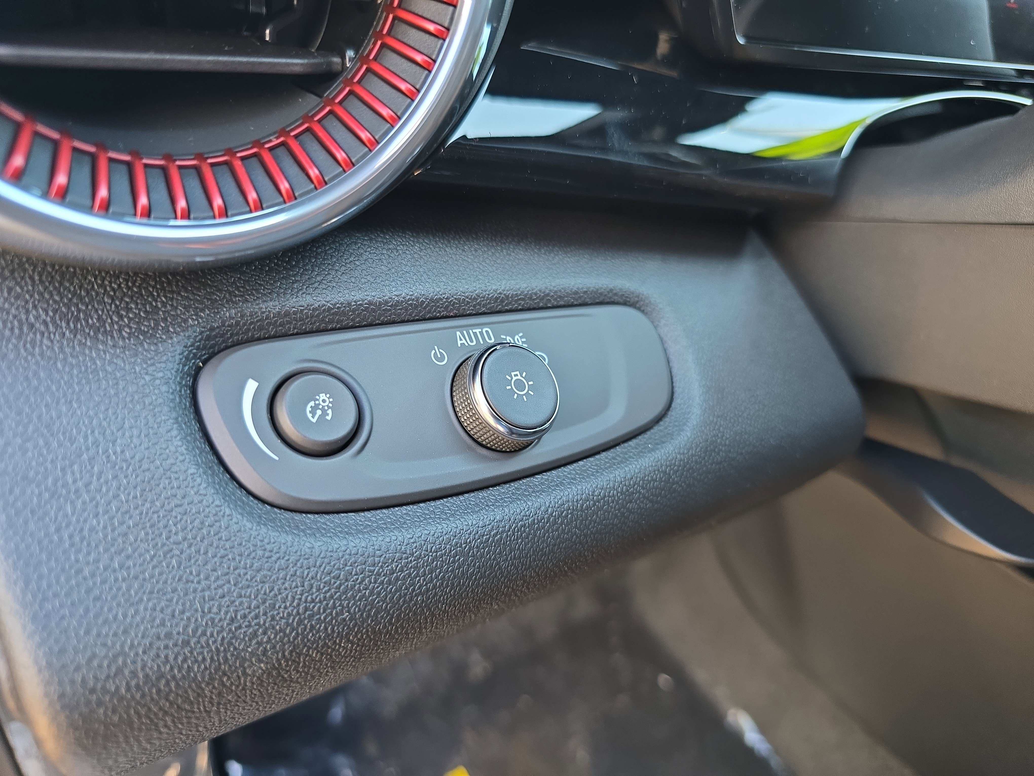 New 2026 Chevrolet Trax RS image 19