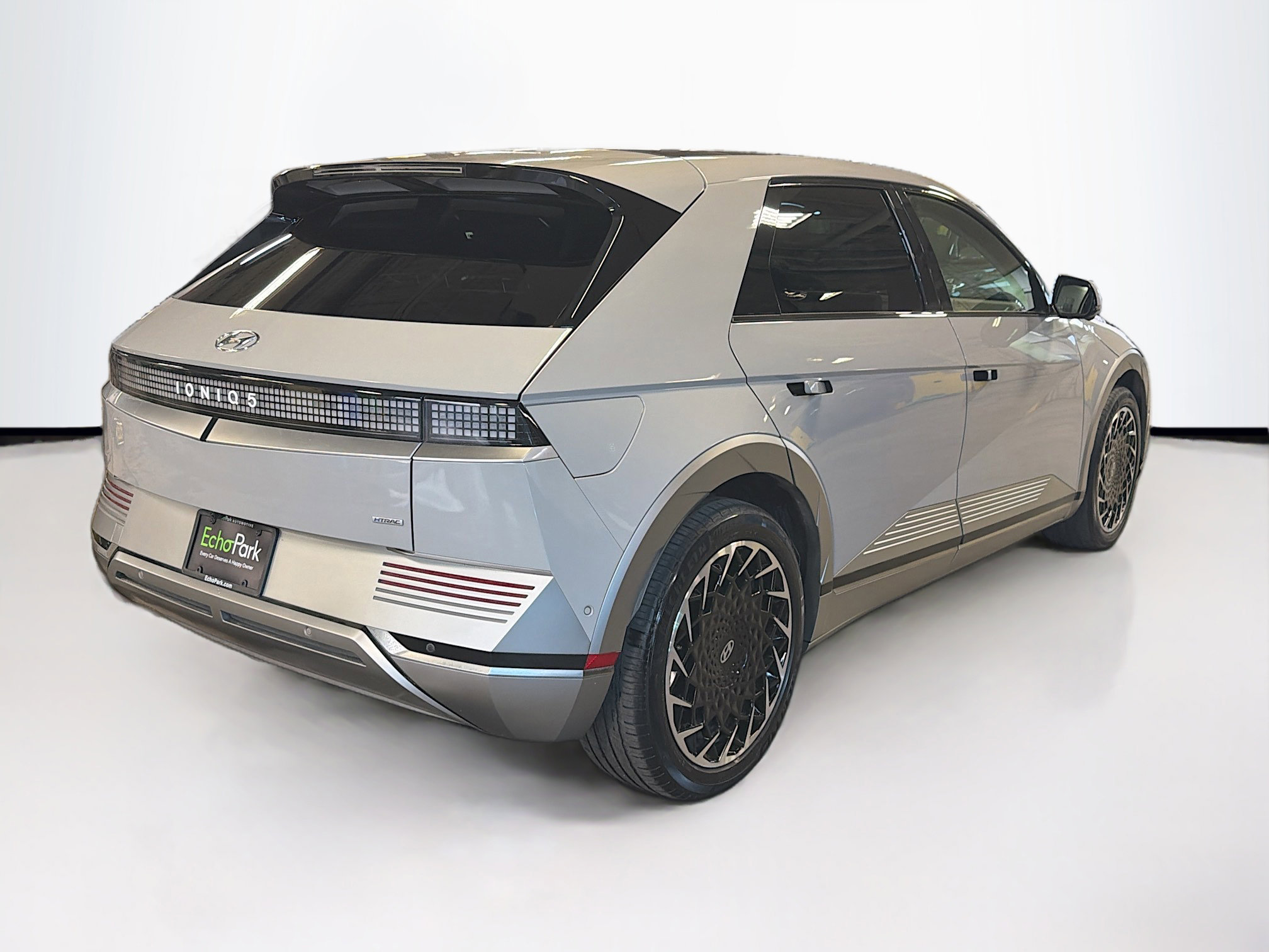 Used 2023 Hyundai Ioniq 5 Limited image 9