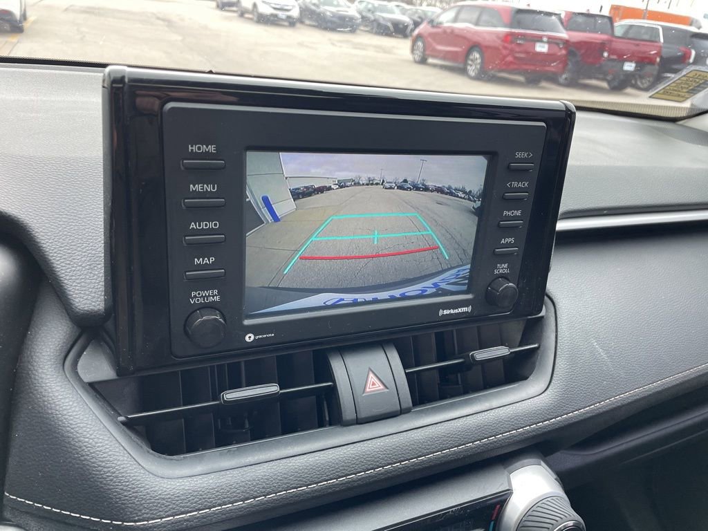 Used 2020 Toyota RAV4 XLE w/ Convenience Package image 21