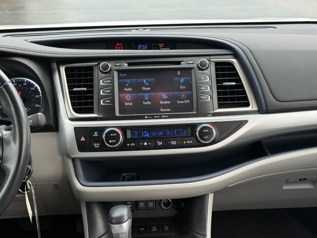 Certified 2019 Toyota Highlander Plus AWD/4WD image 15