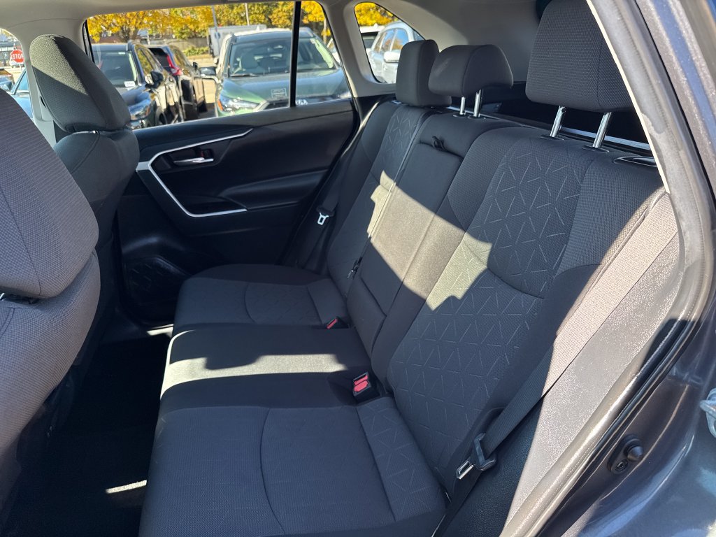 Used 2021 Toyota RAV4 XLE w/ Convenience Package AWD/4WD image 35