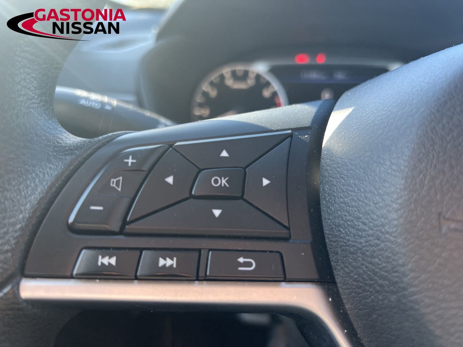 Used 2024 Nissan Altima 2.5 SV image 47