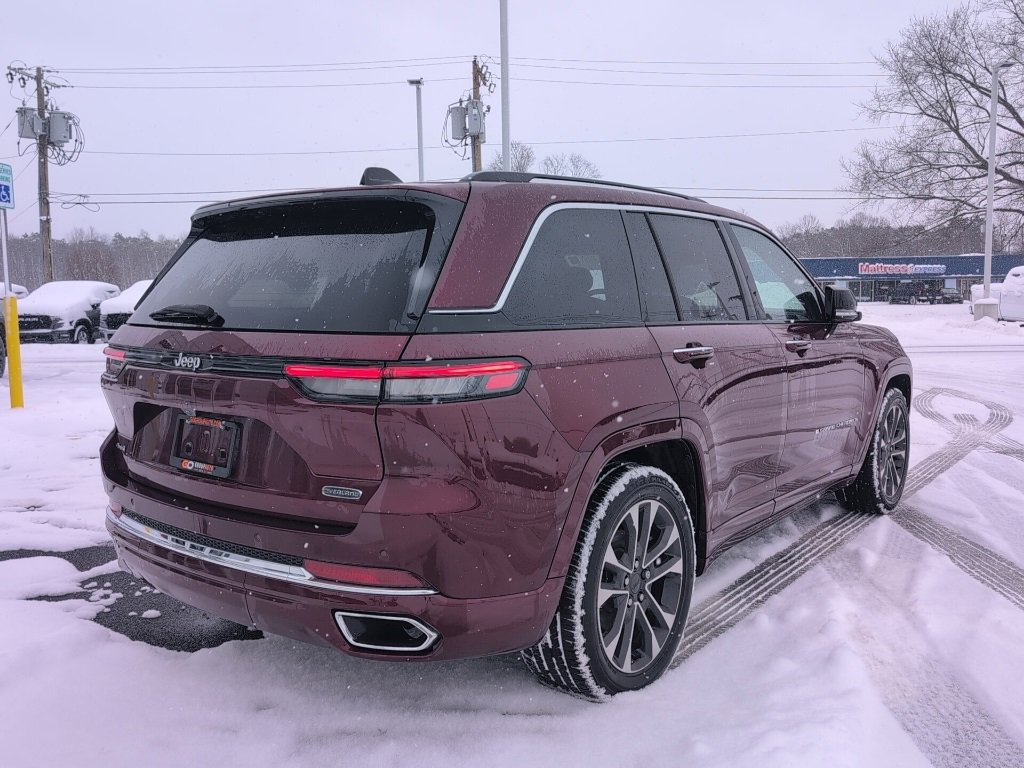 Used 2023 Jeep Grand Cherokee Overland image 7