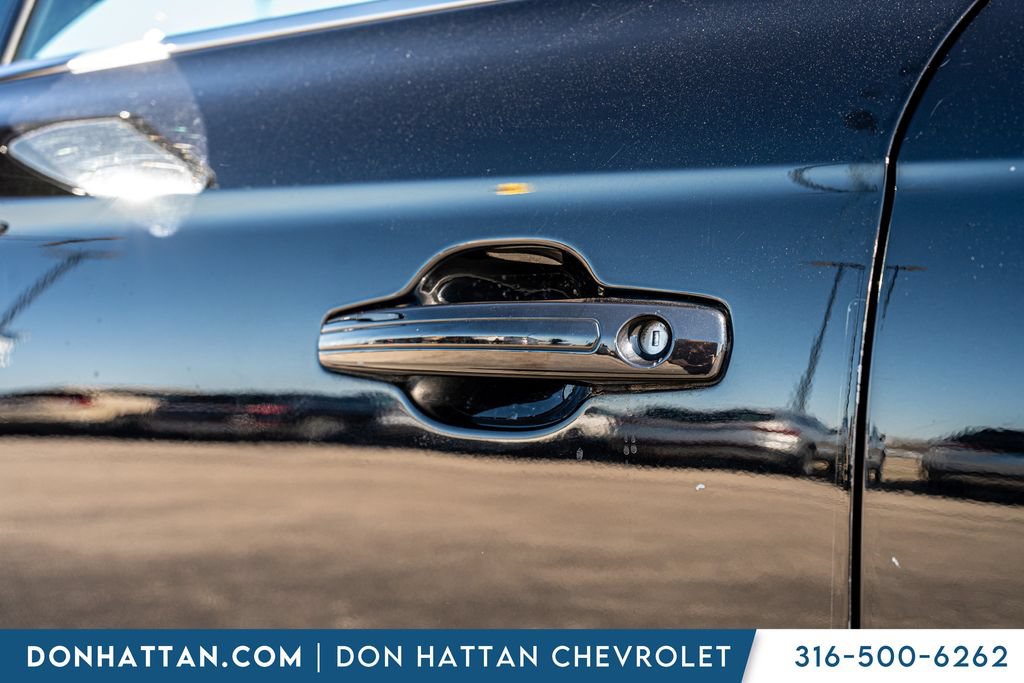 Used 2023 Lincoln Nautilus Reserve AWD/4WD image 33