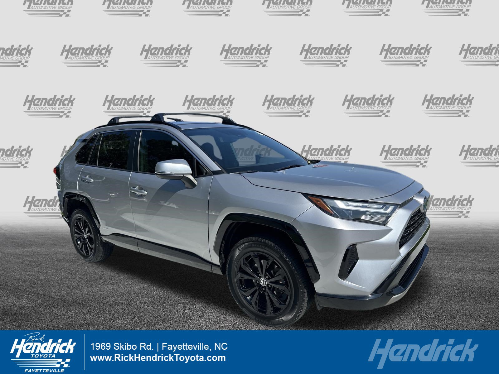 Used 2022 Toyota RAV4 SE