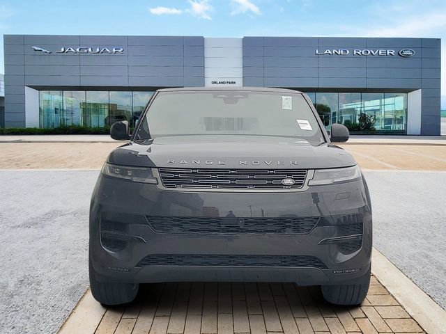 Used 2025 Land Rover Range Rover Sport SE image 2