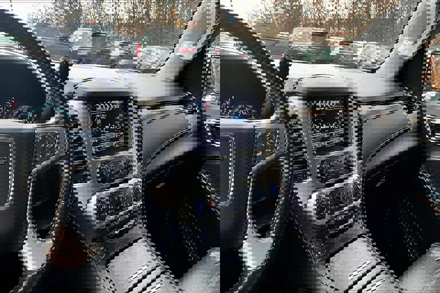 Used 2019 GMC Yukon Denali w/ Denali Ultimate Package image 6