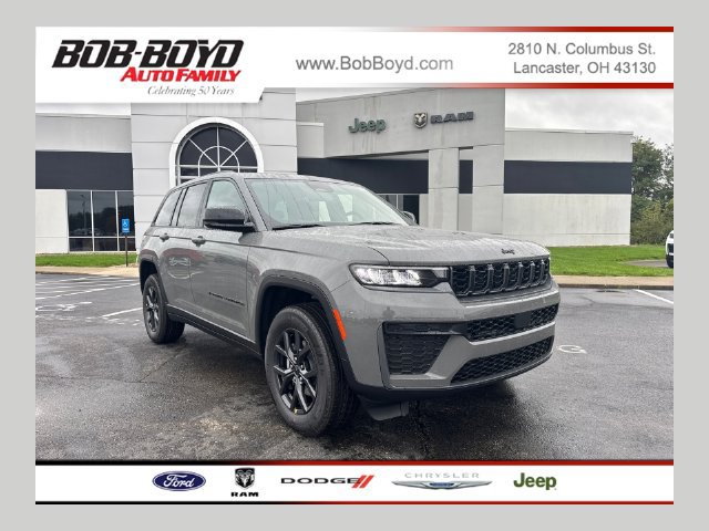 New 2027 Jeep Grand Cherokee 4WD image 1