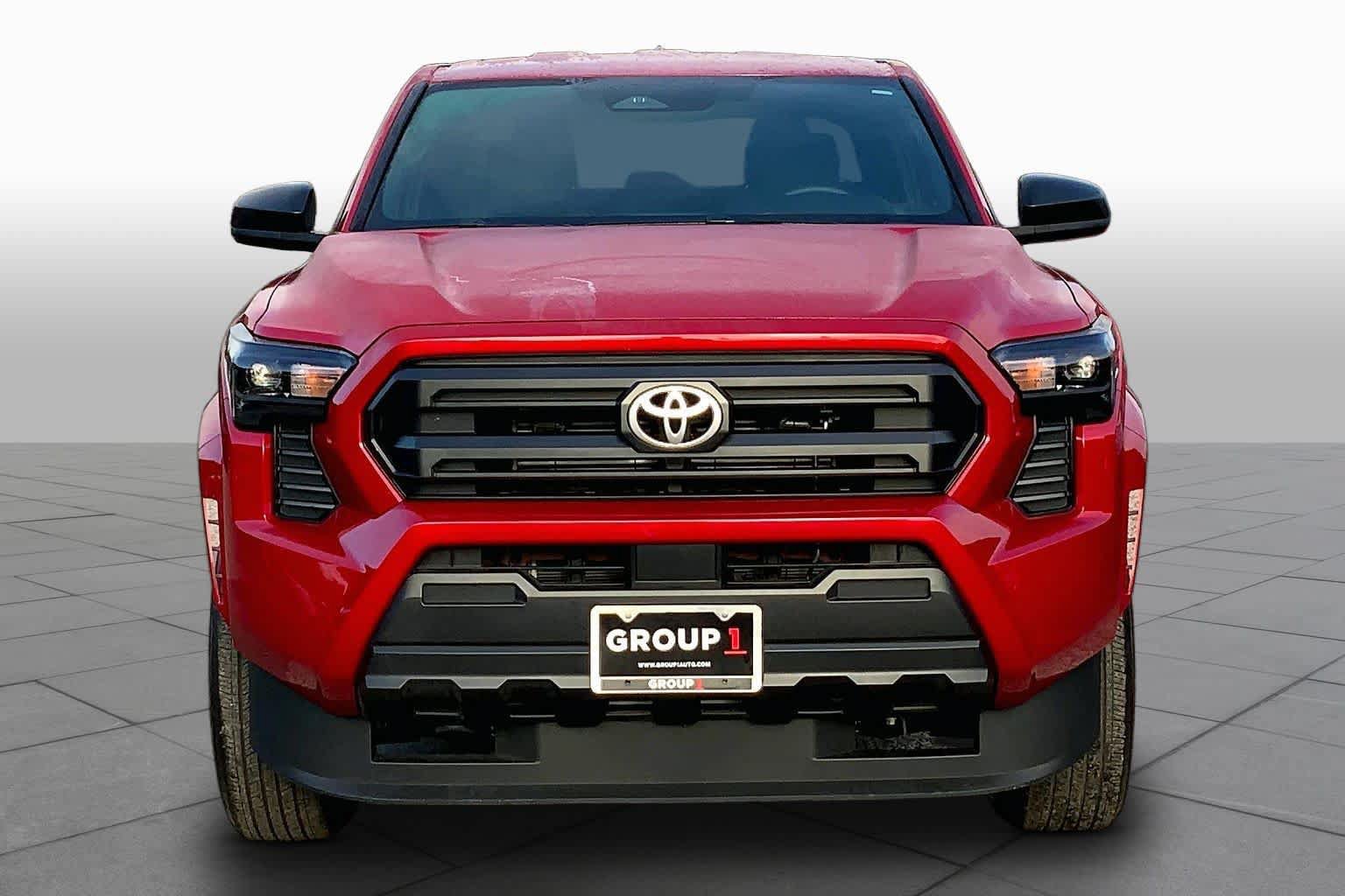 Used 2025 Toyota Tacoma SR AWD/4WD image 4