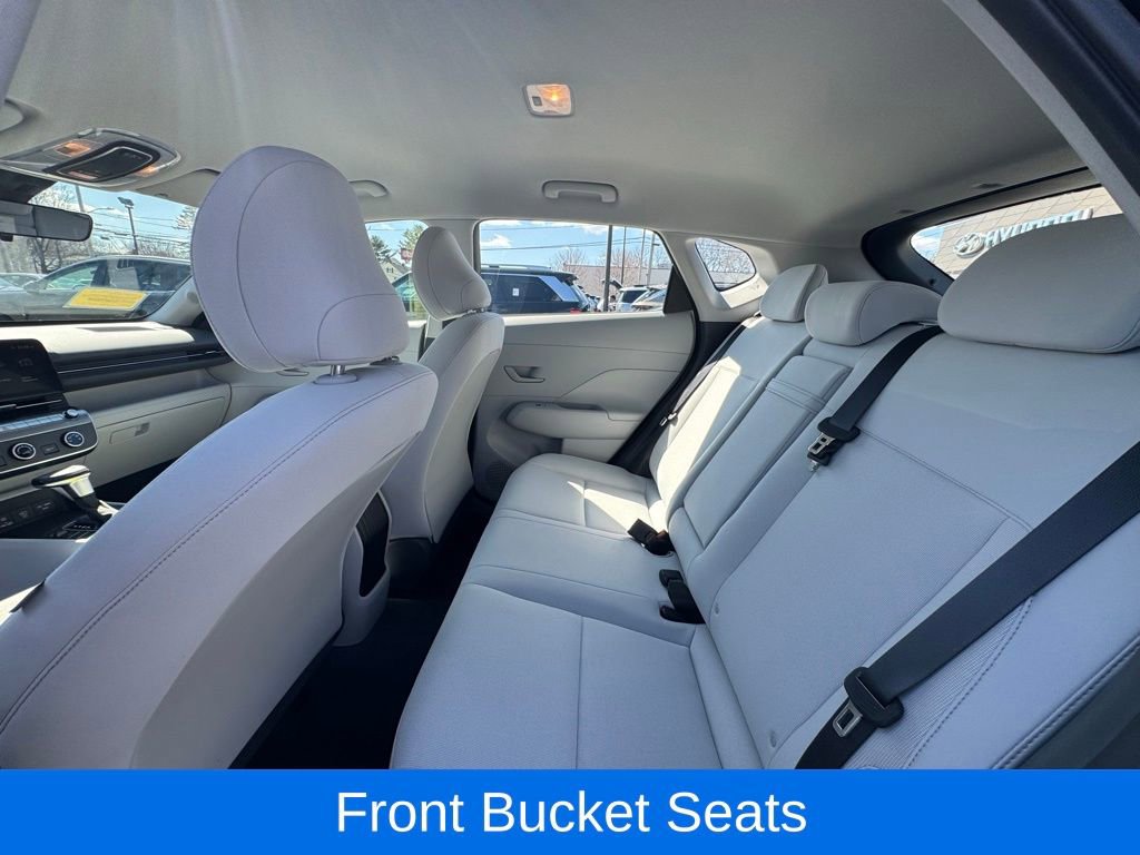 Used 2024 Hyundai Kona SE image 16