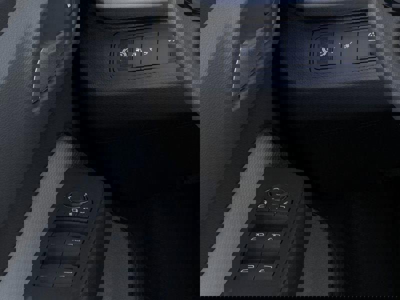 New 2027 Chevrolet Bolt LT w/ Comfort Package image 22