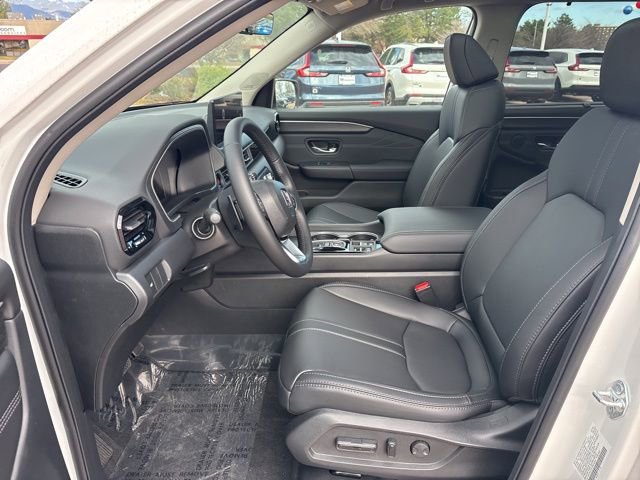 New 2026 Honda Pilot Touring image 7