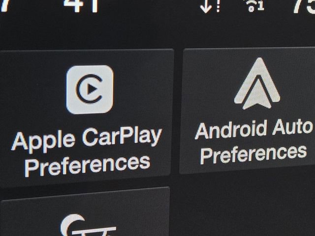 Used 2022 Ford Maverick Lariat w/ Equipment Group 500A Standard image 5